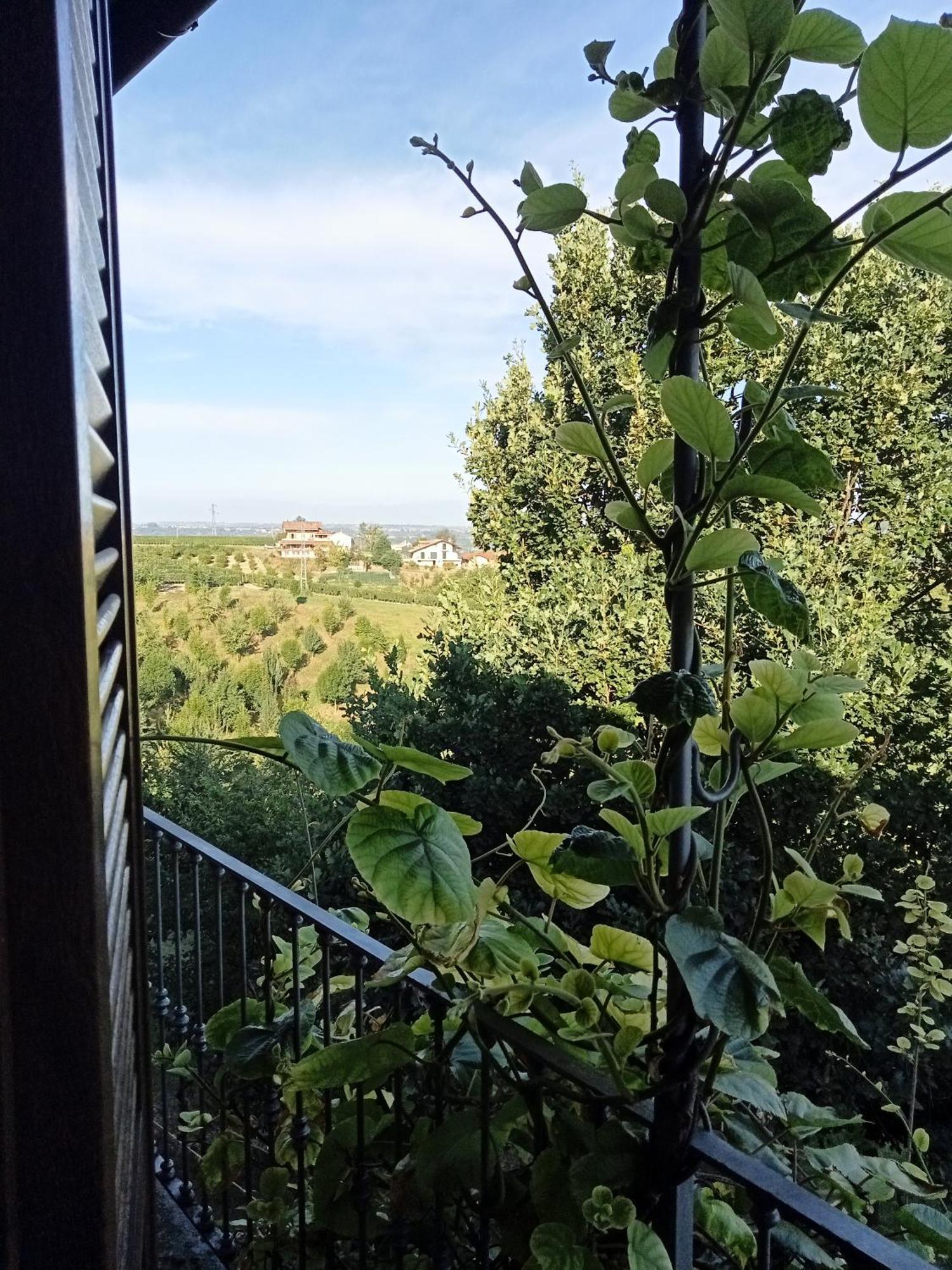 Agriturismo Bric Di Gai Monforte D'Alba Ngoại thất bức ảnh