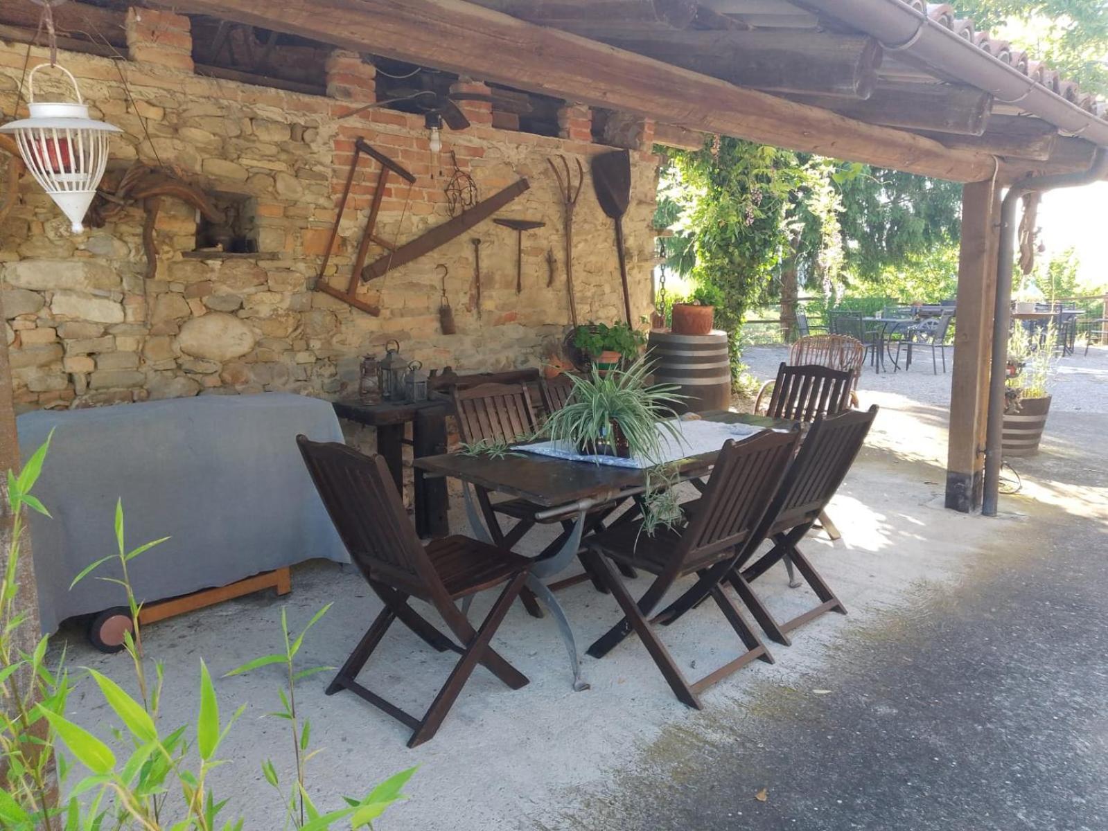 Agriturismo Bric Di Gai Monforte D'Alba Ngoại thất bức ảnh
